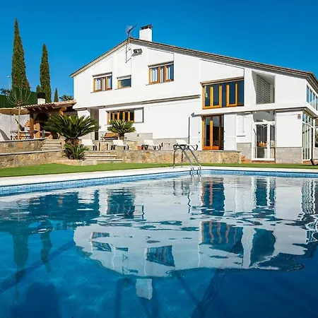 Casa Mirestany- Wonderful House With Amazing Views Holiday home