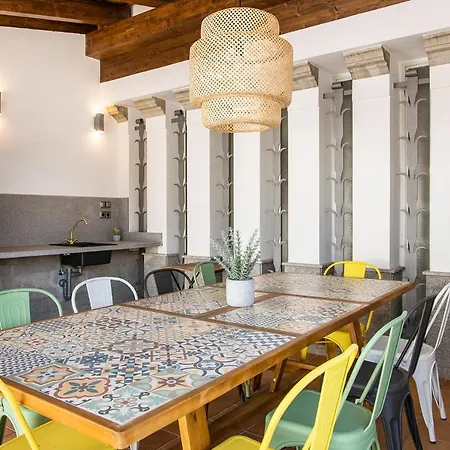 Casa Mirestany- Wonderful House With Amazing Views بانيوليس