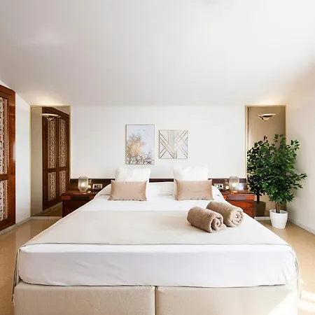Casa Mirestany- Wonderful House With Amazing Views Holiday home *